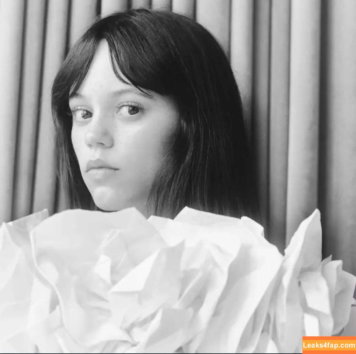 Jenna Ortega / Page / jennaortega leaked photo photo #1580