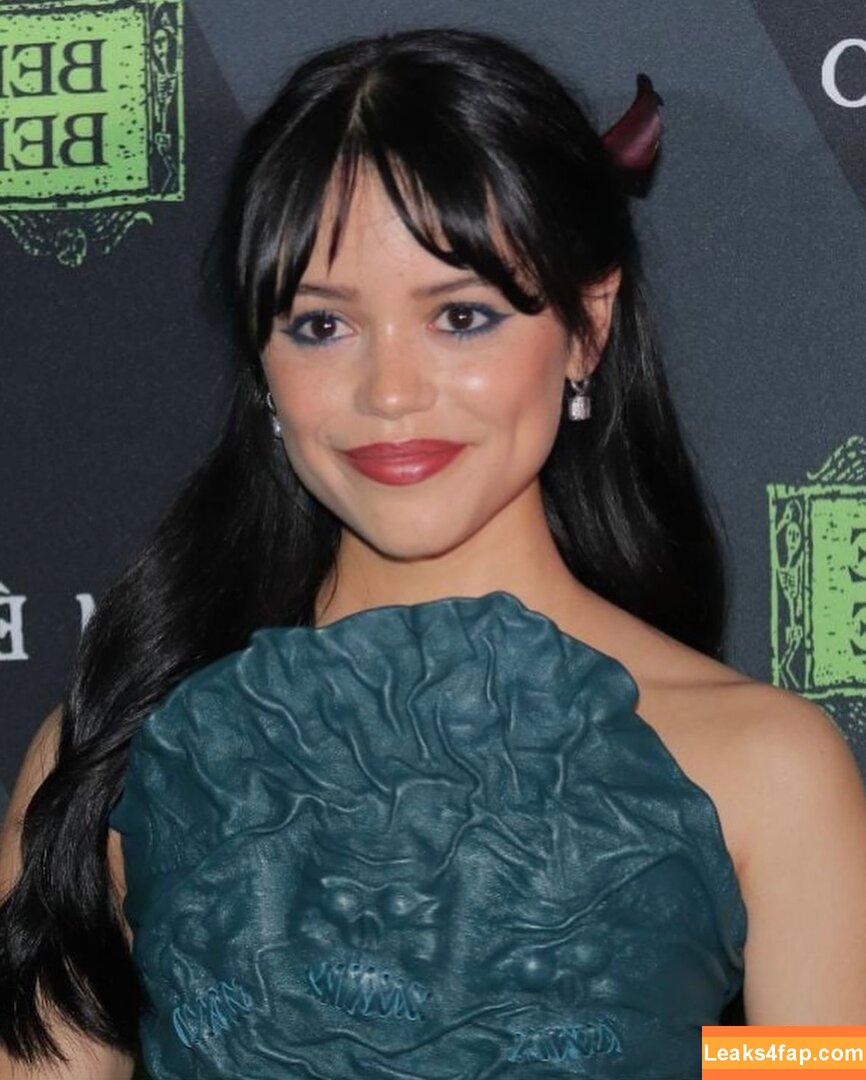 Jenna Ortega / Page / jennaortega leaked photo photo #1656