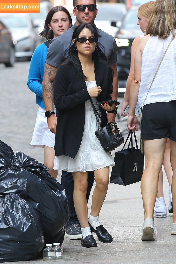 Jenna Ortega / Page / jennaortega leaked photo photo #1687