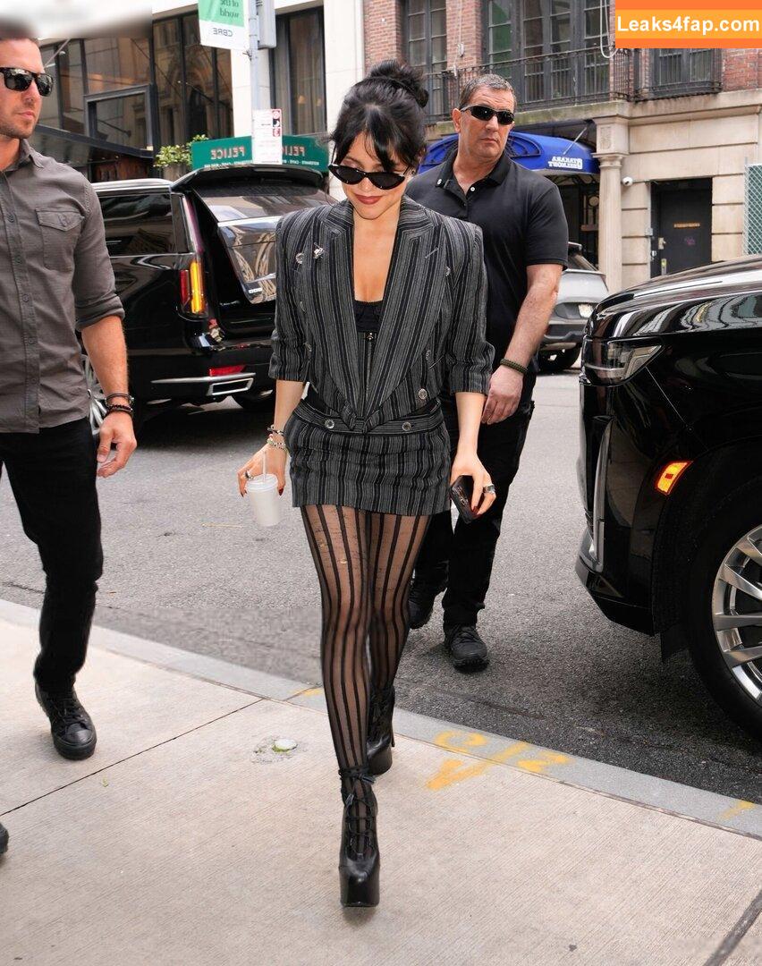 Jenna Ortega / Page / jennaortega leaked photo photo #1697