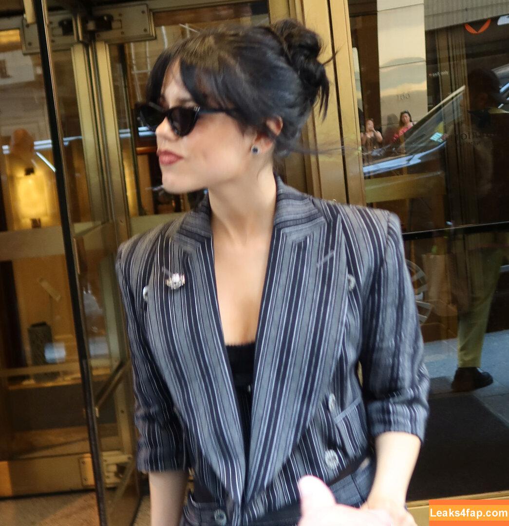 Jenna Ortega / Page / jennaortega leaked photo photo #1770