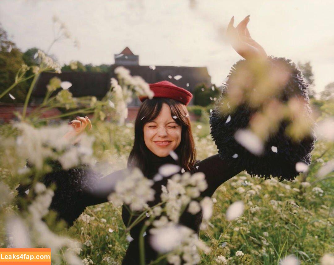 Jenna Ortega / Page / jennaortega leaked photo photo #1854