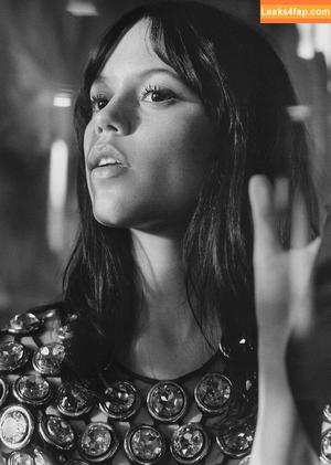 Jenna Ortega photo #1564