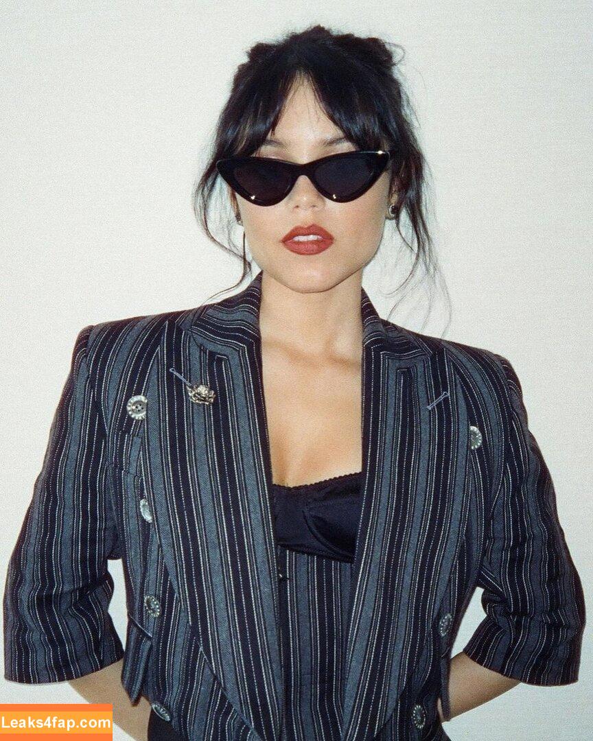 Jenna Ortega / Page / jennaortega leaked photo photo #2256