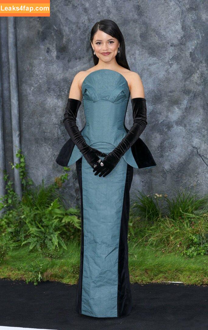 Jenna Ortega / Page / jennaortega leaked photo photo #2286