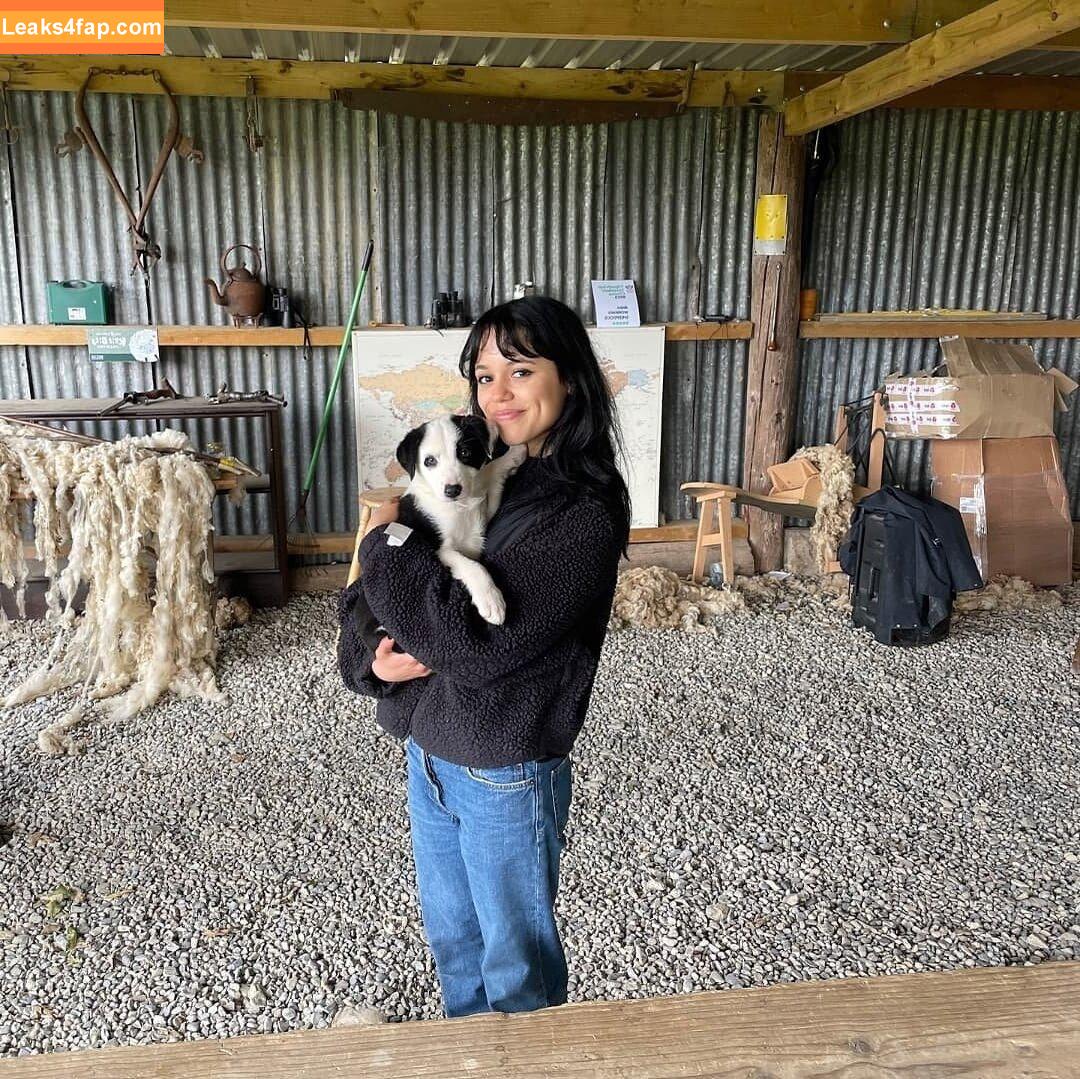 Jenna Ortega / Page / jennaortega leaked photo photo #2292