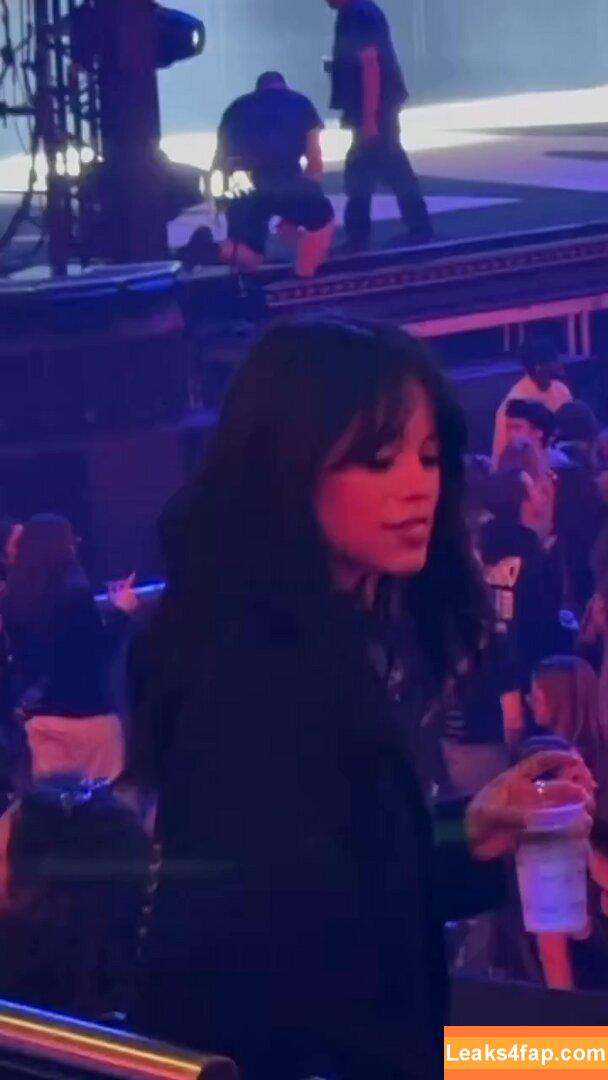 Jenna Ortega / Page / jennaortega leaked photo photo #2487