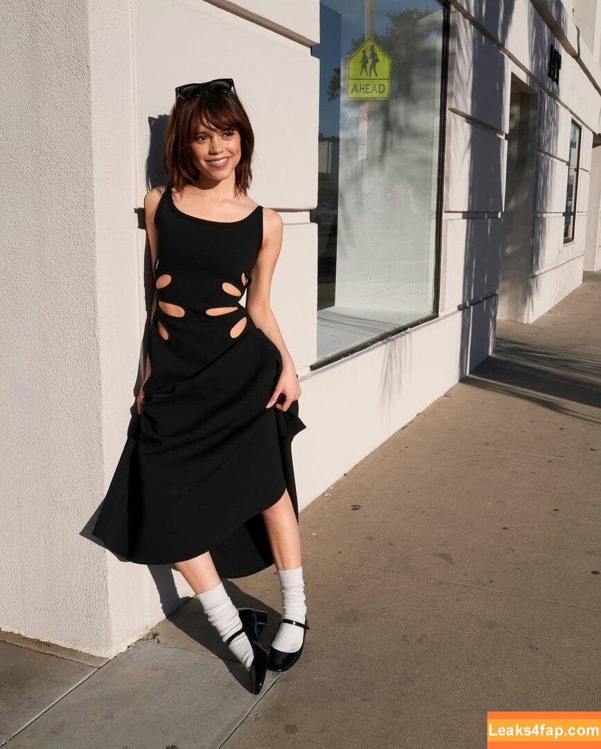 Jenna Ortega / Page / jennaortega leaked photo photo #2580