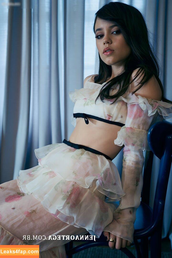 Jenna Ortega / Page / jennaortega leaked photo photo #2680