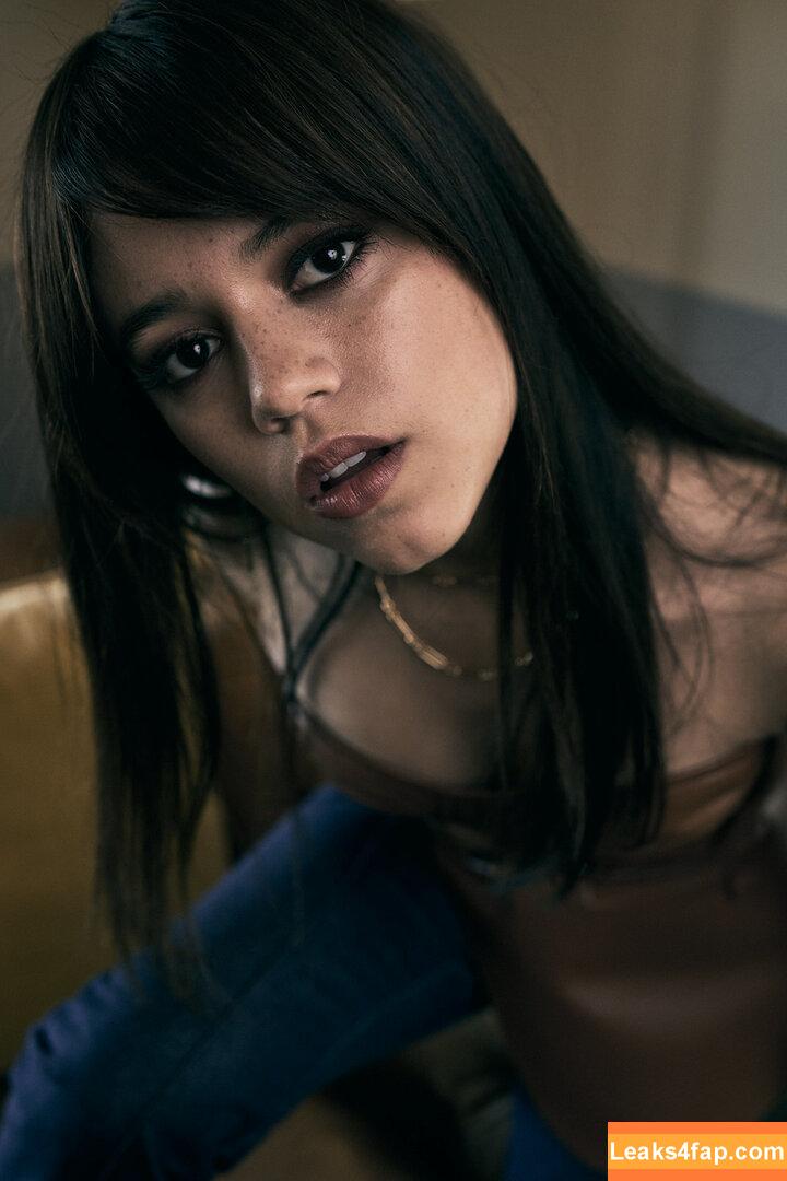 Jenna Ortega / Page / jennaortega leaked photo photo #2697