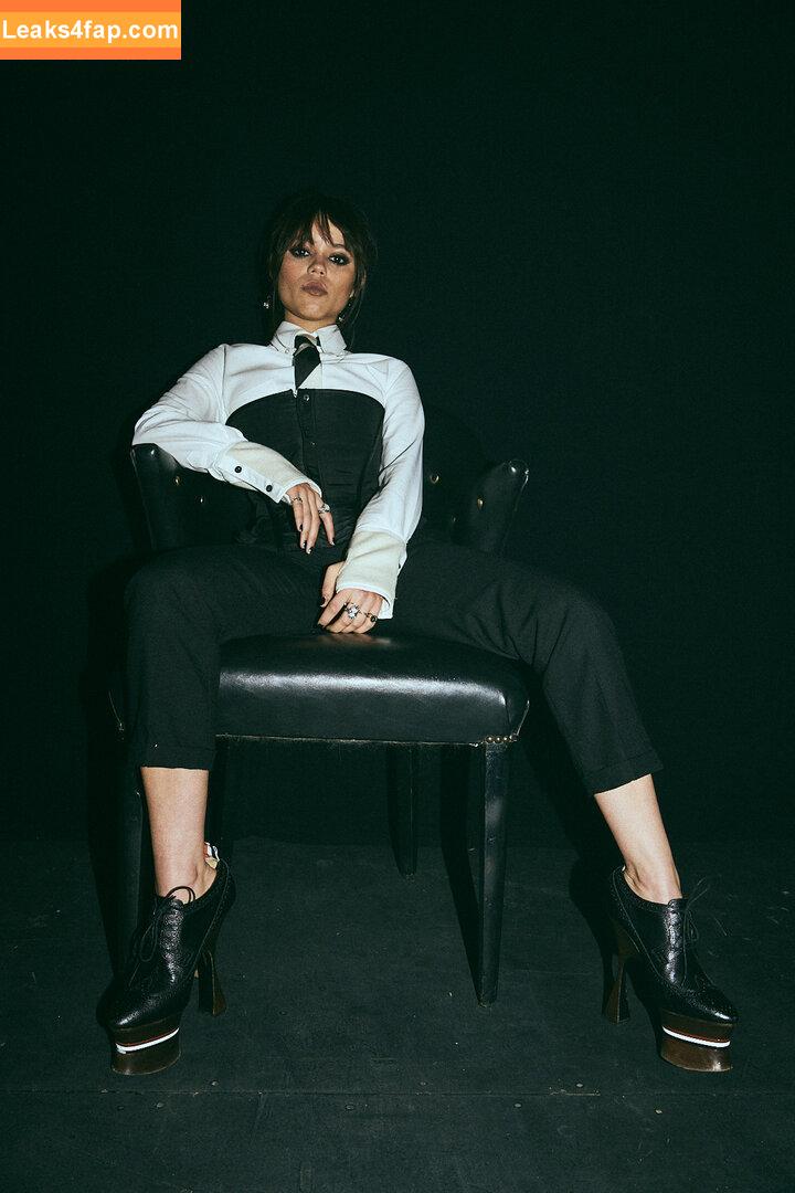 Jenna Ortega / Page / jennaortega leaked photo photo #2708