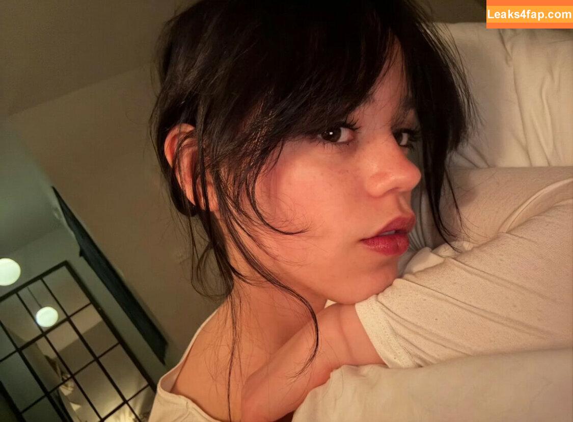 Jenna Ortega / Page / jennaortega leaked photo photo #2896
