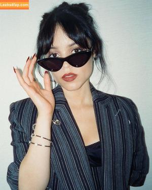 Jenna Ortega photo #2052