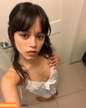 Jenna Ortega photo #2156