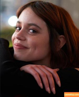 Jenna Ortega photo #2515