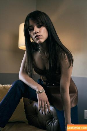 Jenna Ortega photo #2704