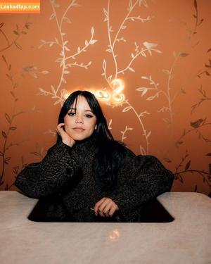 Jenna Ortega photo #2845