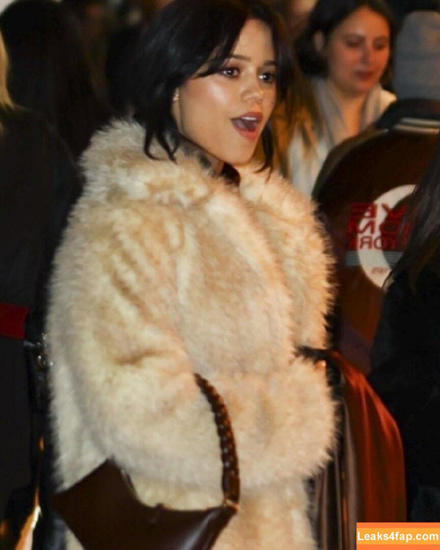 Jenna Ortega / Page / jennaortega leaked photo photo #3008