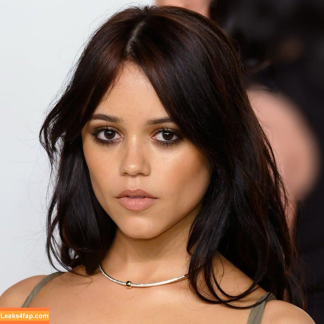 Jenna Ortega / Page / jennaortega leaked photo photo #3084