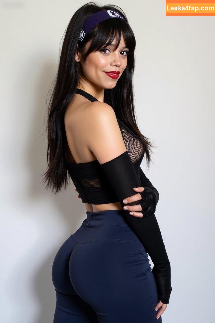 Jenna Ortega / Page / jennaortega слитое фото фото #3146