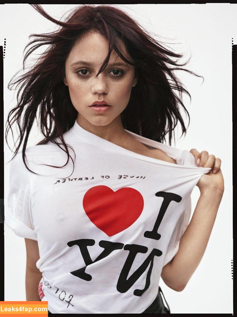 Jenna Ortega / Page / jennaortega leaked photo photo #3350