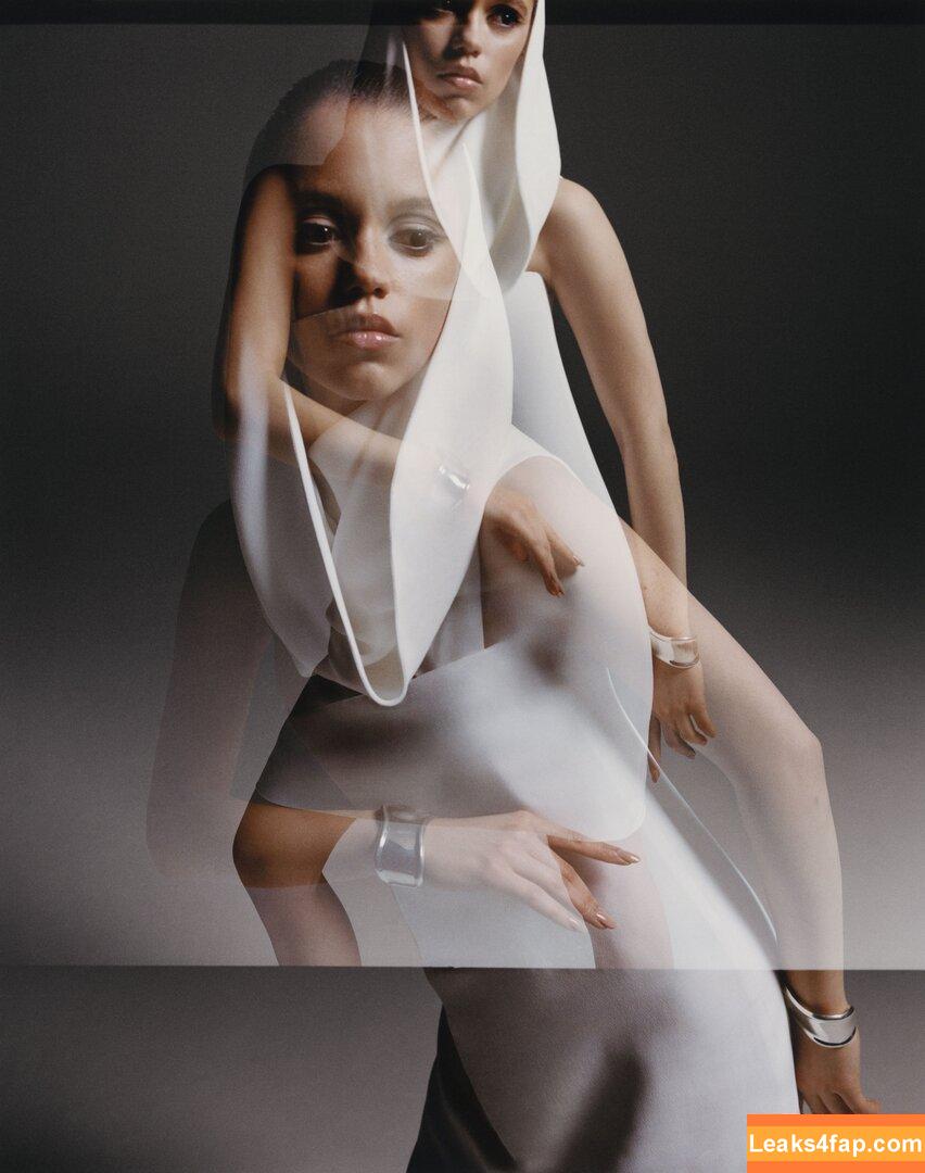 Jenna Ortega / Page / jennaortega leaked photo photo #3394