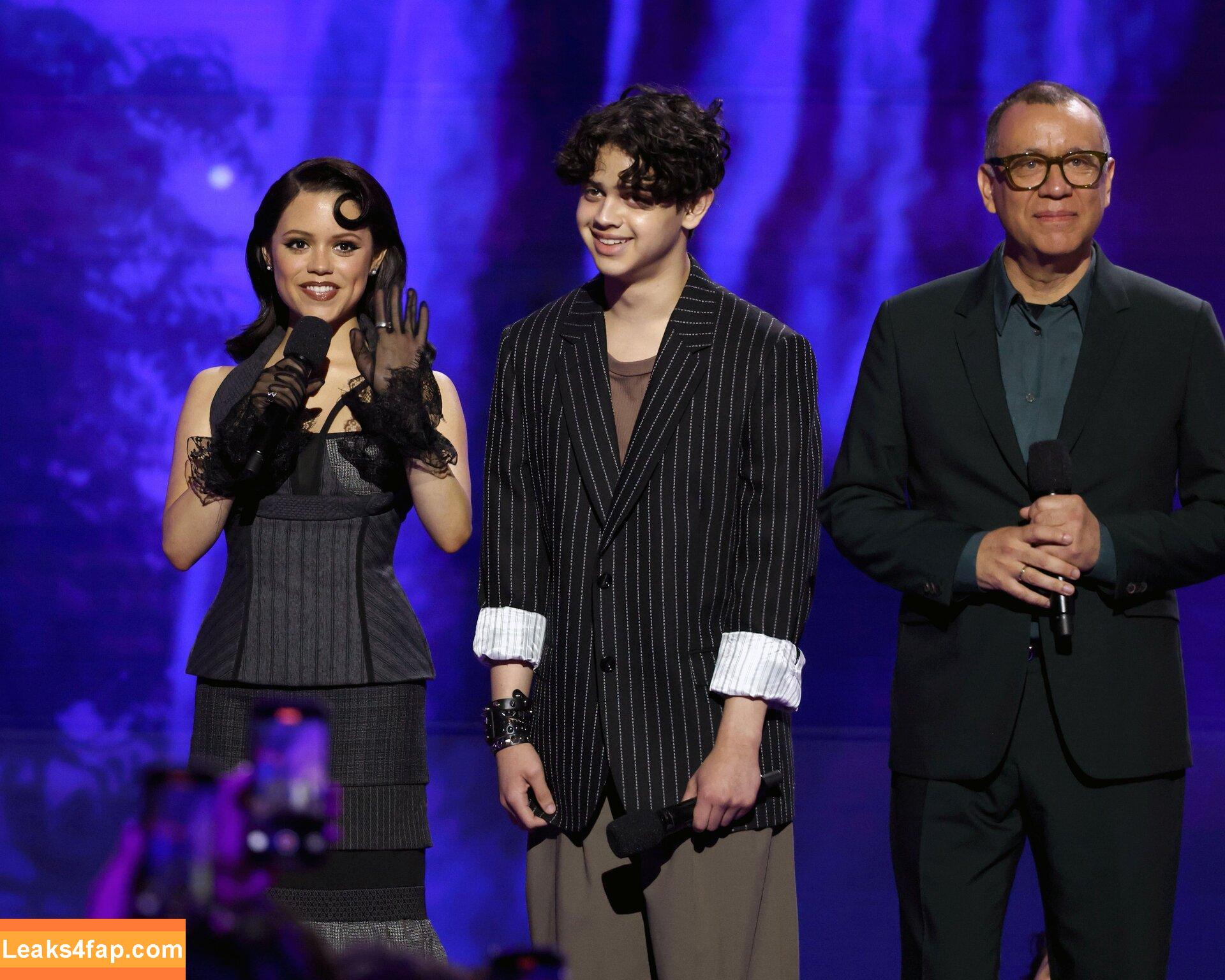 Jenna Ortega / Page / jennaortega leaked photo photo #3440