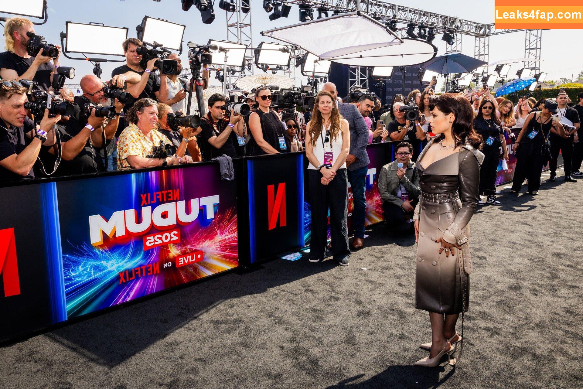 Jenna Ortega / Page / jennaortega leaked photo photo #3443