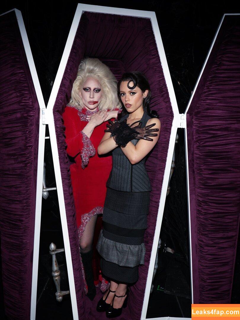 Jenna Ortega / Page / jennaortega leaked photo photo #3453