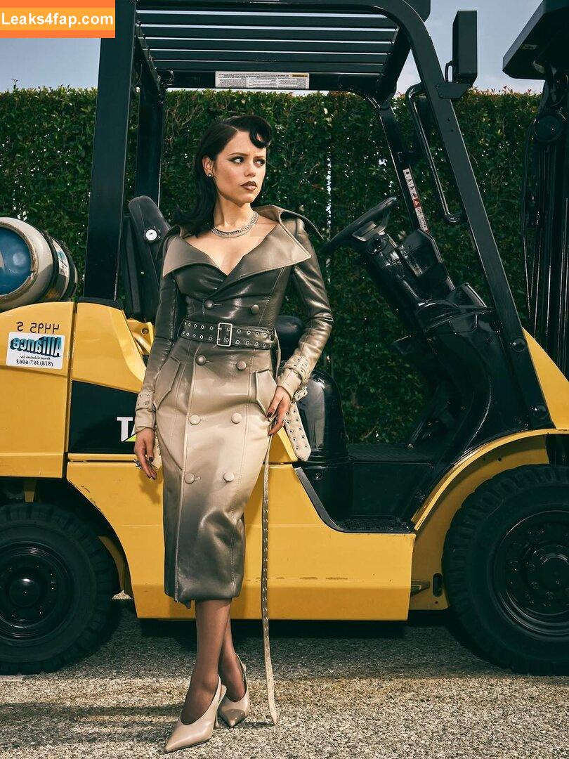 Jenna Ortega / Page / jennaortega leaked photo photo #3466