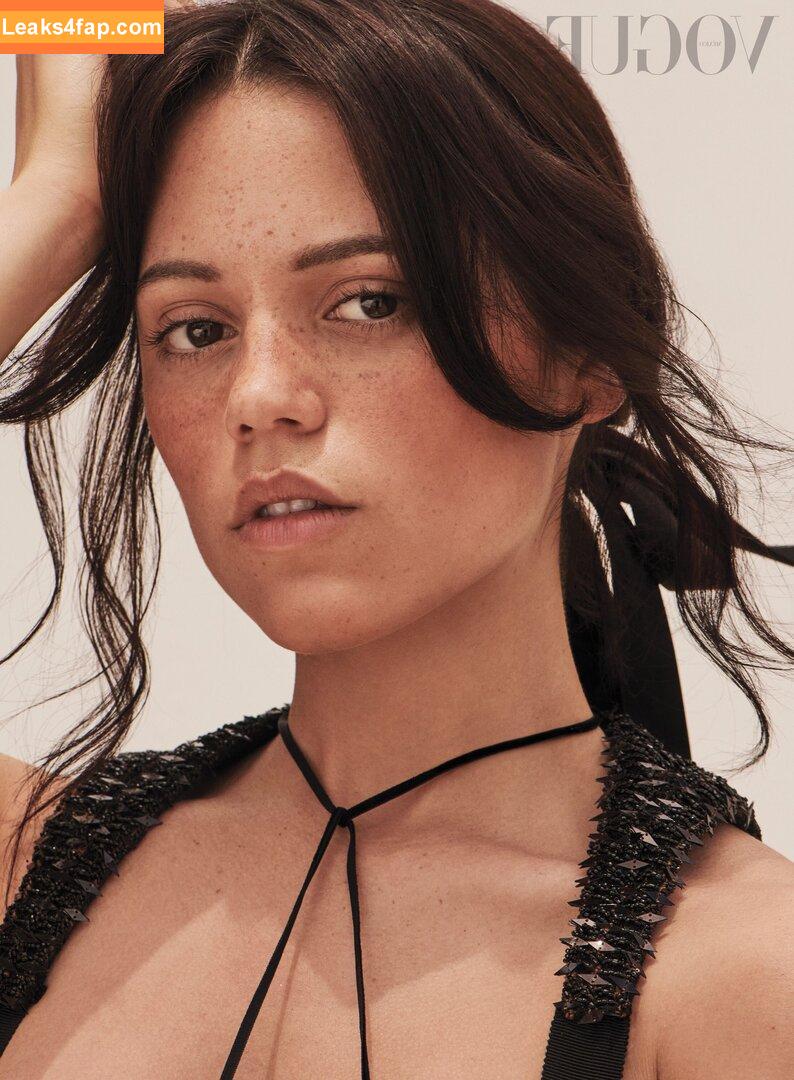Jenna Ortega / Page / jennaortega / ortega_jenna leaked photo photo #3602