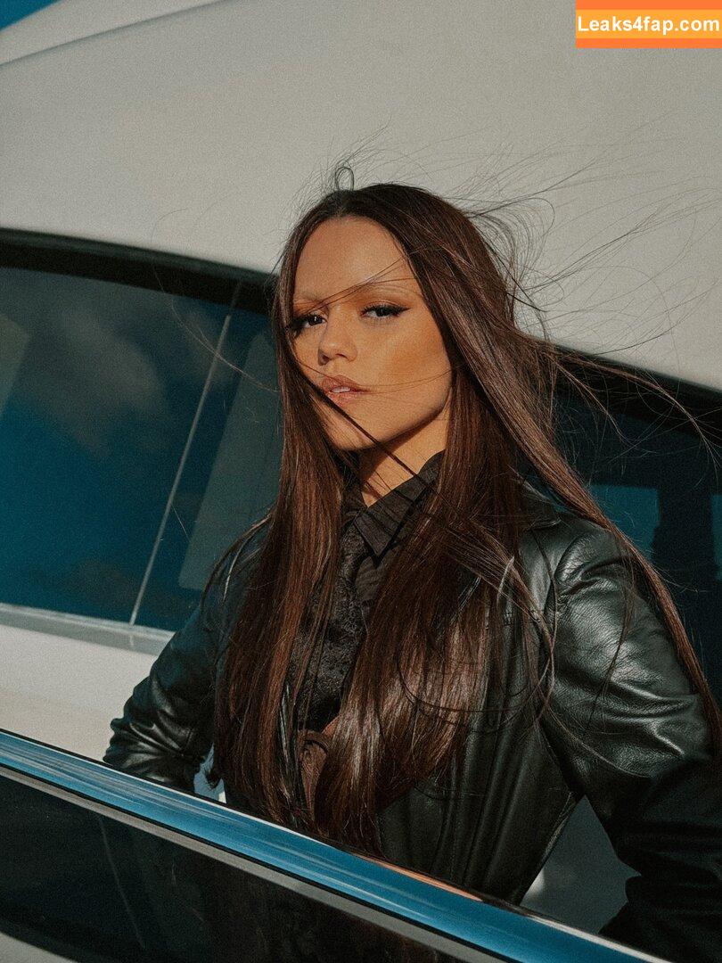 Jenna Ortega / Page / jennaortega / ortega_jenna leaked photo photo #3623