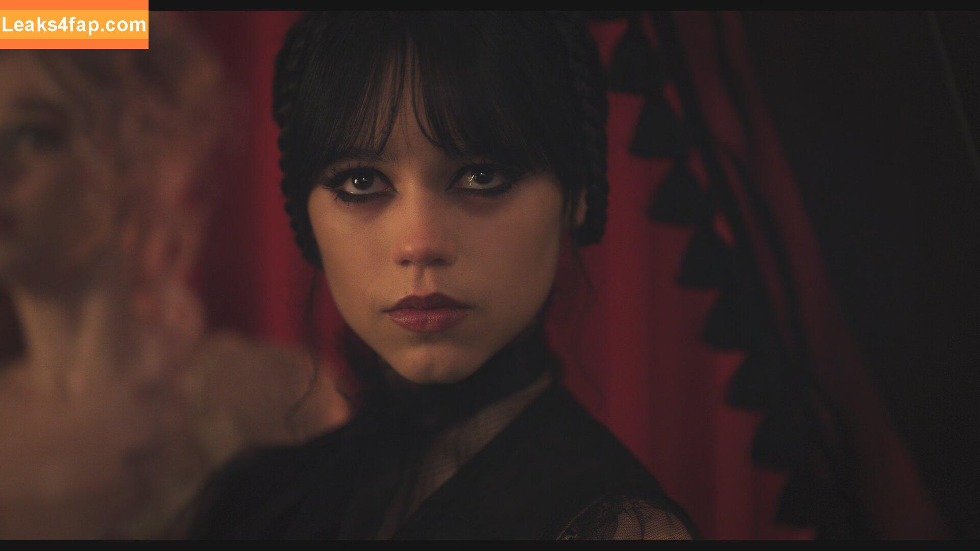 Jenna Ortega / Page / jennaortega / ortega_jenna leaked photo photo #3755