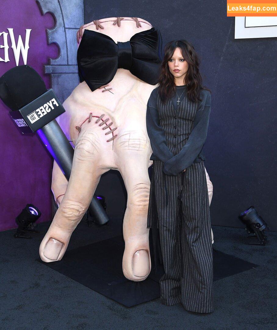 Jenna Ortega / Page / jennaortega / ortega00 leaked photo photo #3760