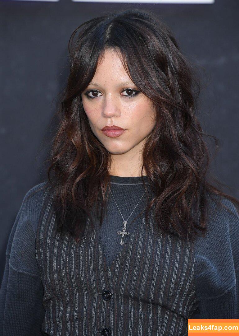 Jenna Ortega / Page / jennaortega / ortega00 leaked photo photo #3763