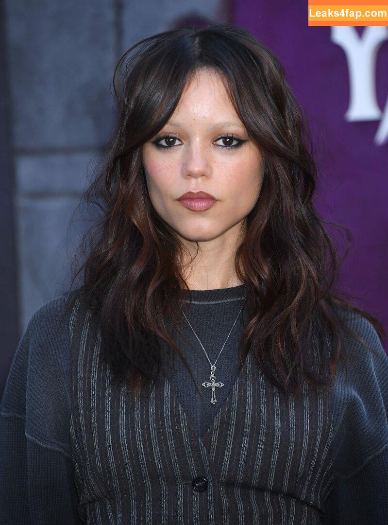 Jenna Ortega / Page / jennaortega / ortega00 leaked photo photo #3772