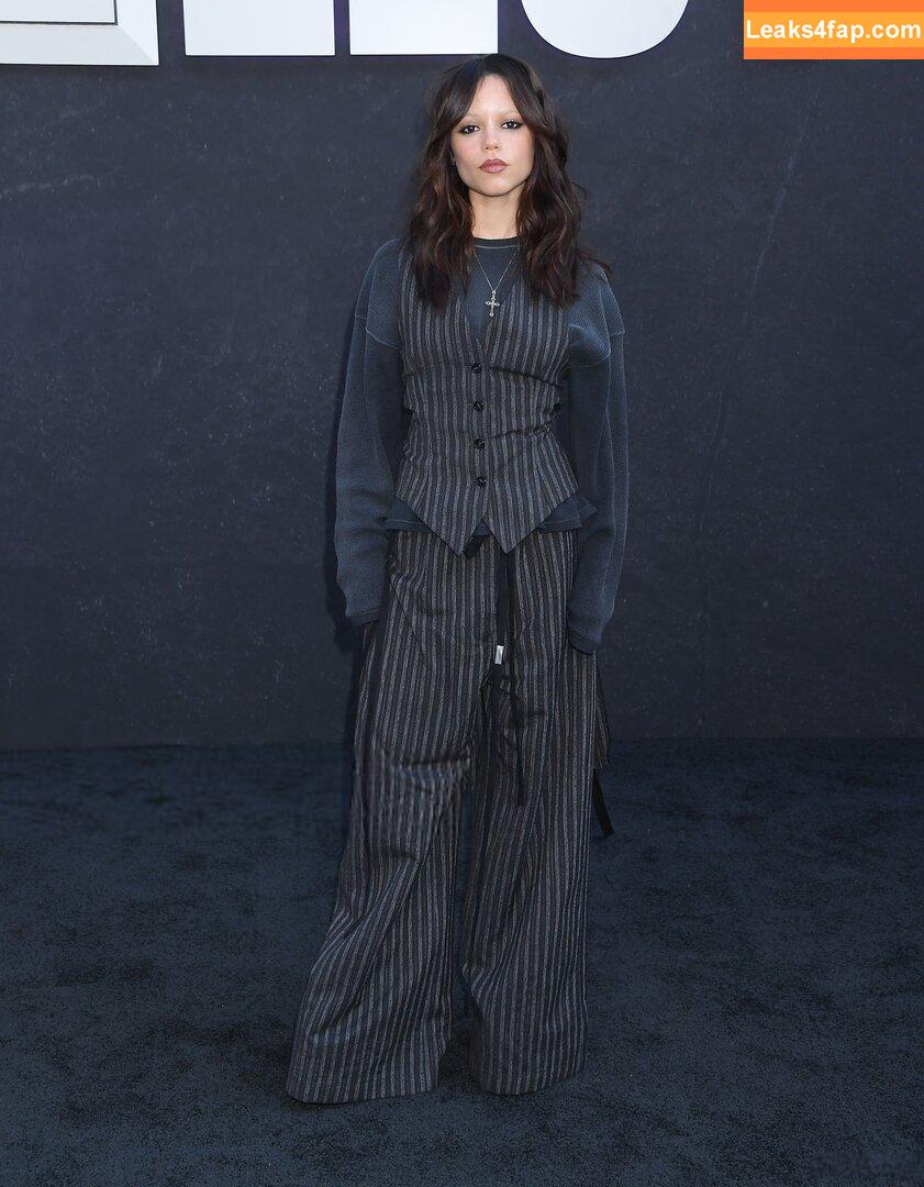 Jenna Ortega / Page / jennaortega / ortega00 leaked photo photo #3775