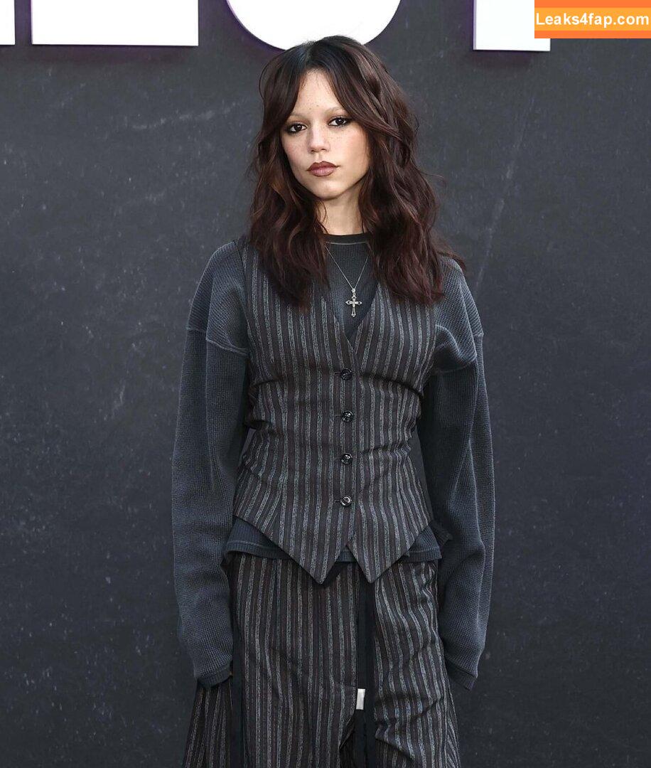 Jenna Ortega / Page / jennaortega / ortega00 leaked photo photo #3788