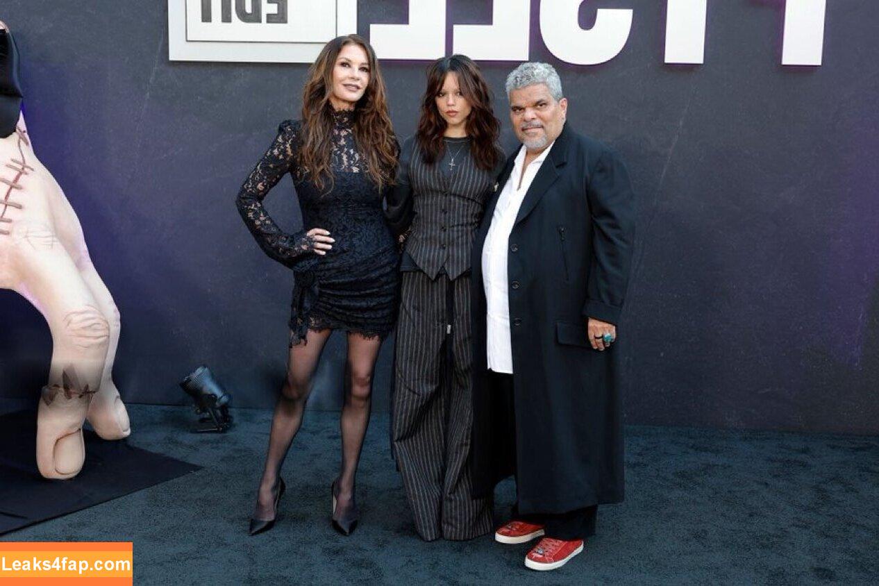 Jenna Ortega / Page / jennaortega / ortega00 leaked photo photo #3789