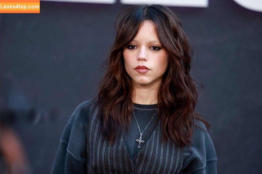 Jenna Ortega / Page / jennaortega / ortega00 leaked photo photo #3793