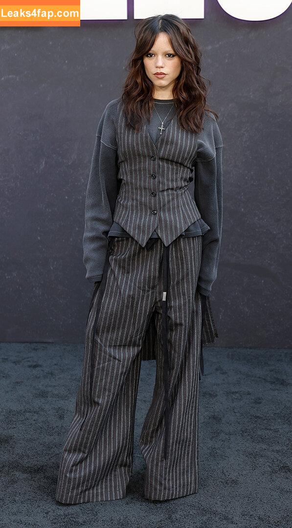 Jenna Ortega / Page / jennaortega / ortega00 leaked photo photo #3794