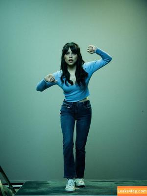 Jenna Ortega фото #3475