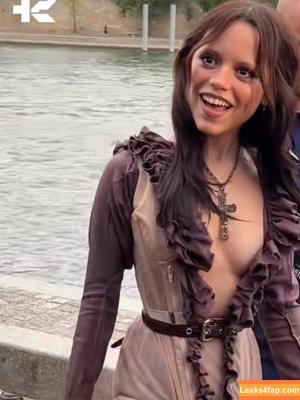 Jenna Ortega photo #3524