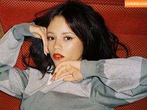 Jenna Ortega фото #3634