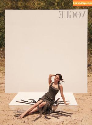 Jenna Ortega фото #3641