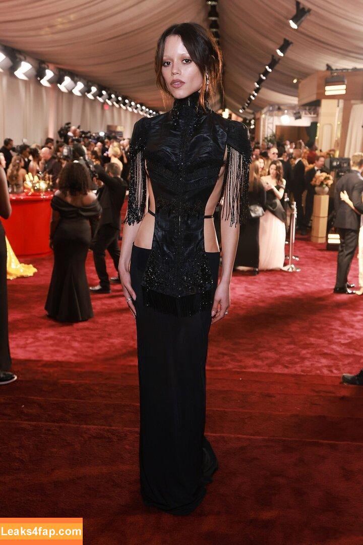 Jenna Ortega / Page / jennaortega leaked photo photo #4075