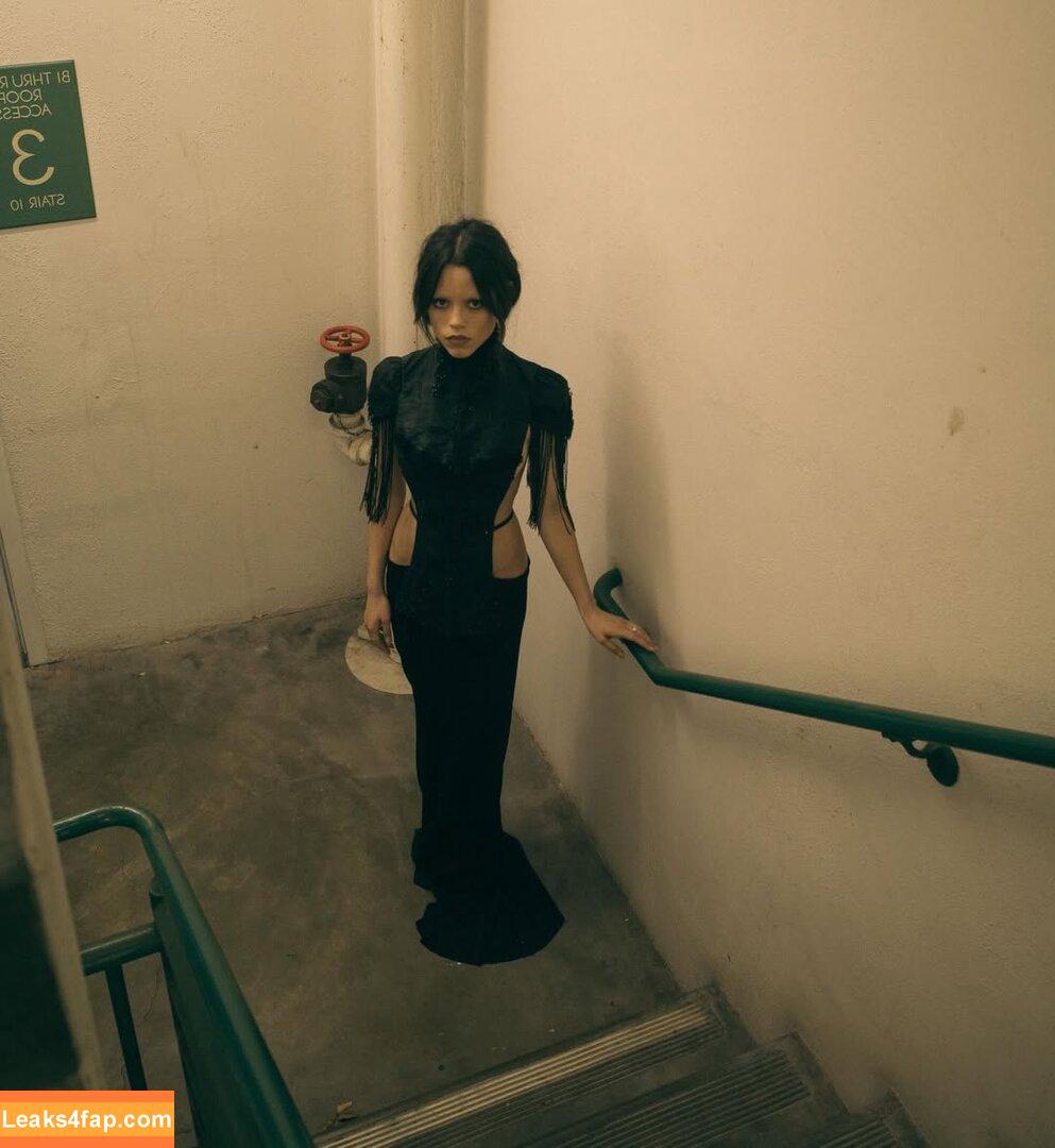 Jenna Ortega / Page / jennaortega leaked photo photo #4115