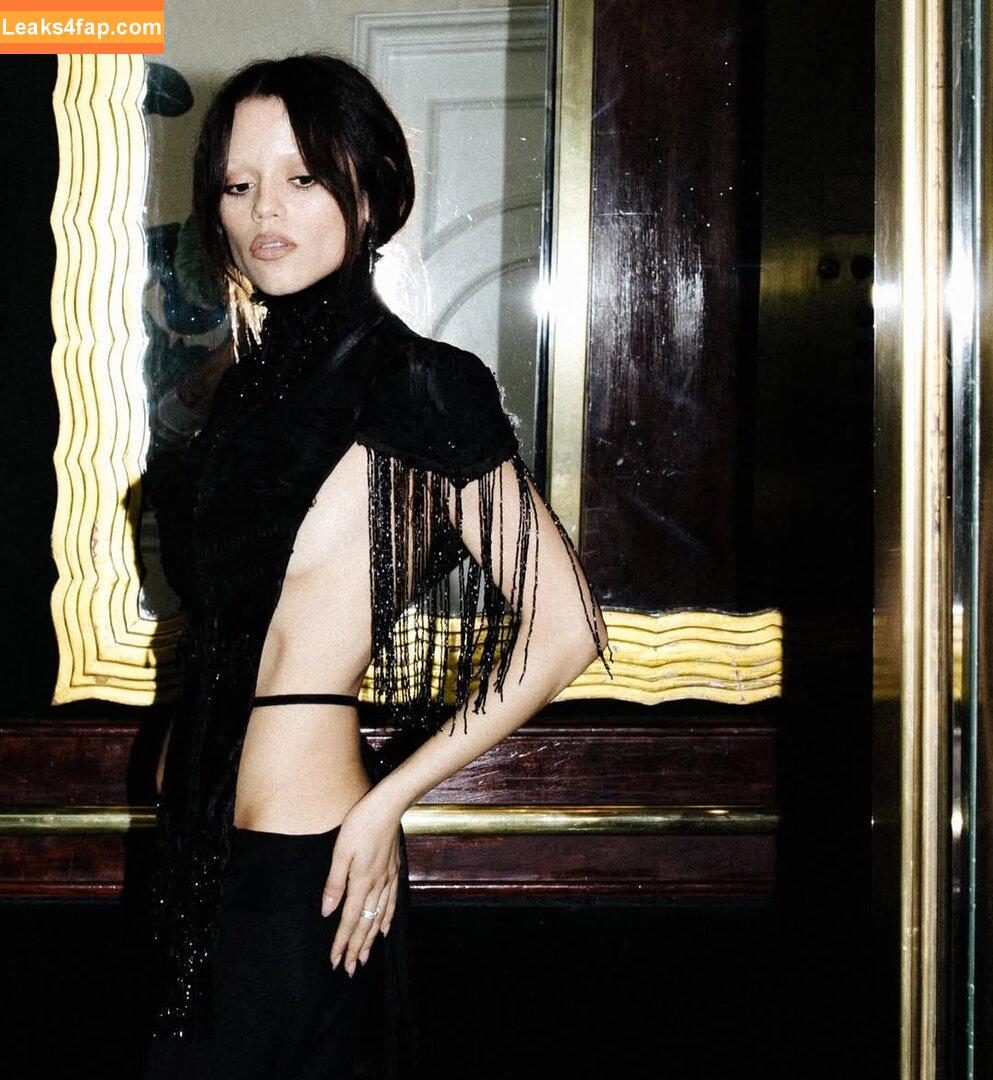 Jenna Ortega / Page / jennaortega leaked photo photo #4117