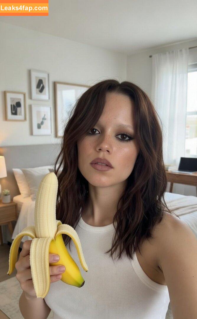 Jenna Ortega / Page / jennaortega leaked photo photo #4235