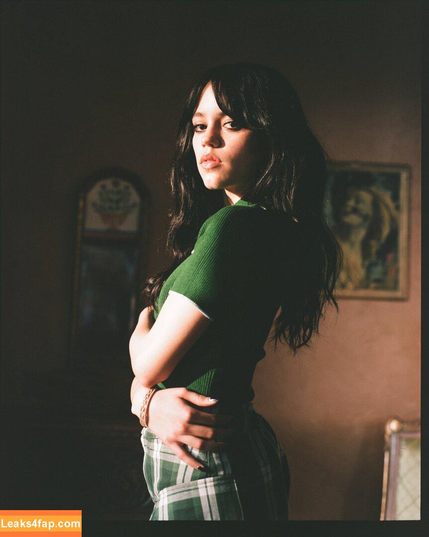 Jenna Ortega / Page / jennaortega leaked photo photo #4268